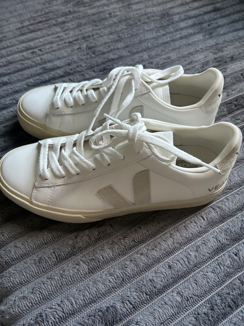 Veja campo Sneakers with Logo women